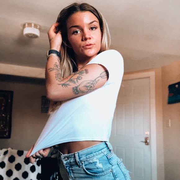 Meet your Posher, Taryn - Picture 4 of 4